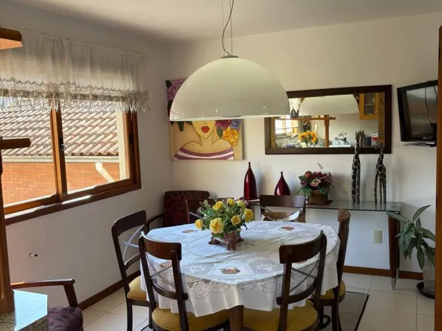 Imagem 14: Excelente casa geminada e Semimobiliada próximo a Hospital do Círculo Nsra Medianeira