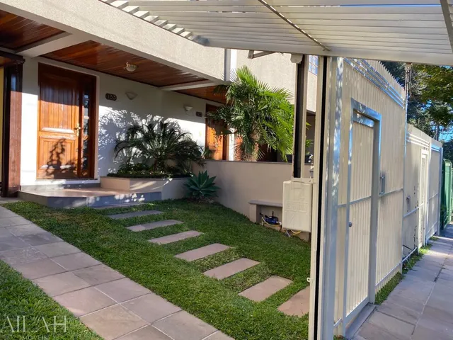 Imagem 4: Excelente Casa Geminada e Semimobiliada Próxima Ao Hospital do Círculo Nsra Medianeira, com 185 M2