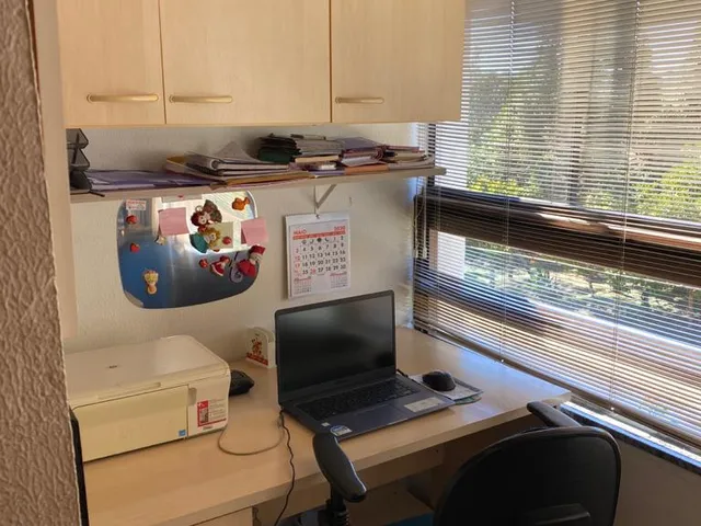 Imagem 16: Excelente Casa Geminada e Semimobiliada Próxima Ao Hospital do Círculo Nsra Medianeira, com 185 M2