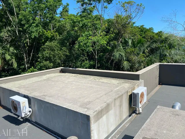 Imagem 8: Casa com vista para o mar- 04 suítes, a master com 65m²