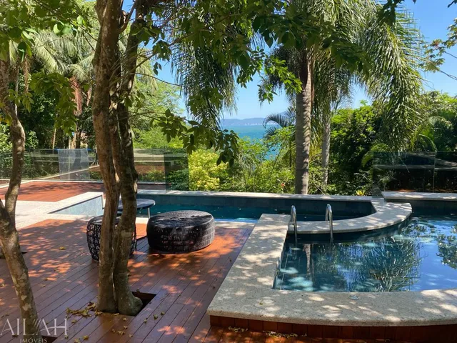 Imagem 12: Casa com vista para o mar- 04 suítes, a master com 65m²