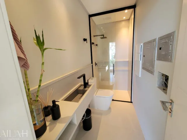 Imagem 14: Casa com vista para o mar- 04 suítes, a master com 65m²