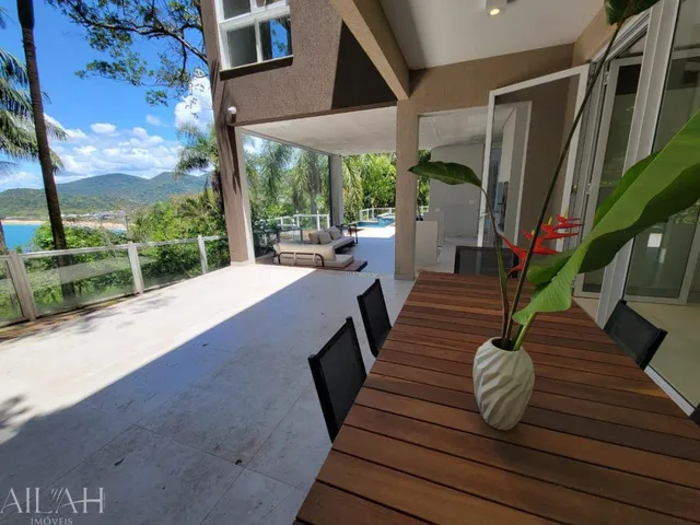 Imagem 15: Casa com vista para o mar- 04 suítes, a master com 65m²