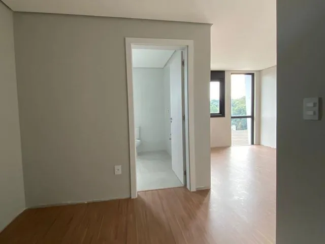 Imagem 13: Casa com 03 suítes e excelente pátio!!