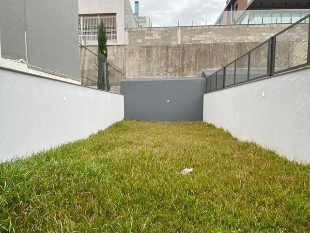 Imagem 2: Casa com 03 suítes e excelente pátio!!