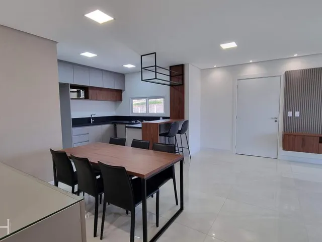 Imagem: Apartamento Semimobiliado com 03 Dormitórios