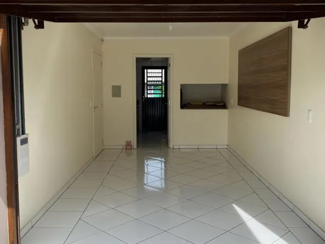 Imagem 2: Casa com 3 dormitórios no Bairro São Caetano