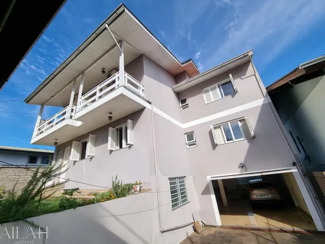 Imagem: Excelente casa com duas moradias em Santa