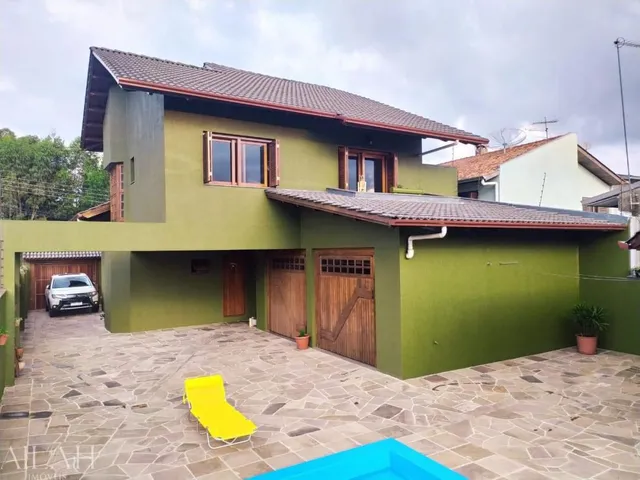 Imagem 12: Casa Semimobiliada com Churrasqueira e Piscina no Desvio Rizzo, Caxias do Sul/RS