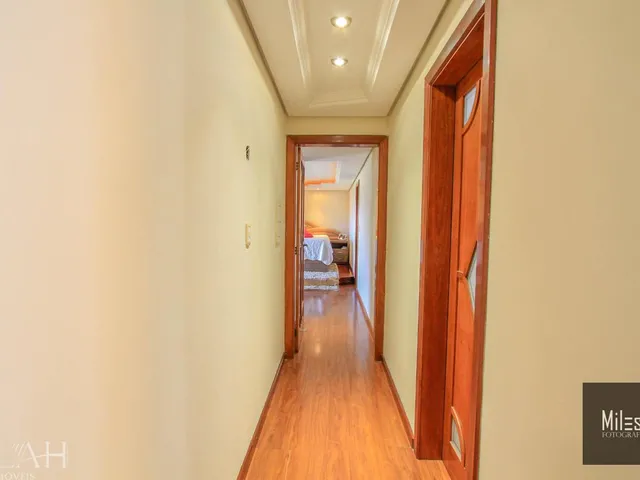 Imagem 4: Casa Semimobiliada com 02 suítes, sacadas e piscina!!