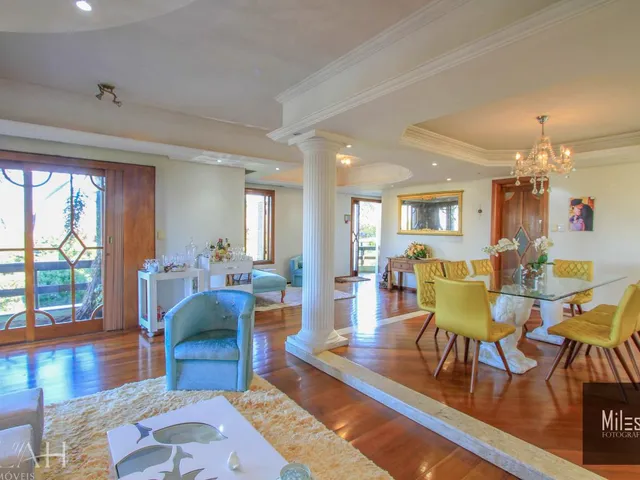Imagem 8: Casa Semimobiliada com 02 suítes, sacadas e piscina!!
