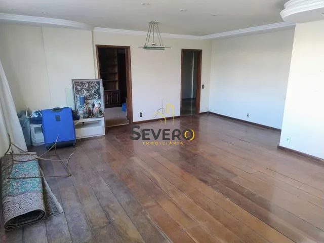 Imagem 7: Amplo apartamento (160m²) com 3qt, suíte e vaga, no miolo de Icaraí