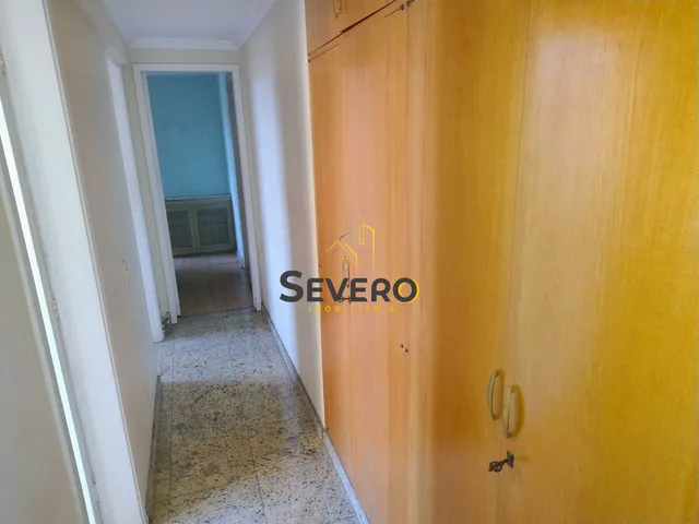 Imagem 5: Amplo apartamento (160m²) com 3qt, suíte e vaga, no miolo de Icaraí