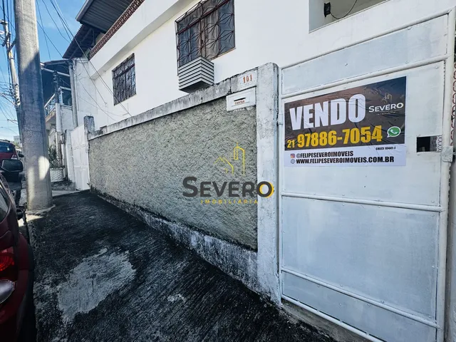 Imagem: A casa possui 2 Dormitórios, 2 Banheiros, 2 Vagas na