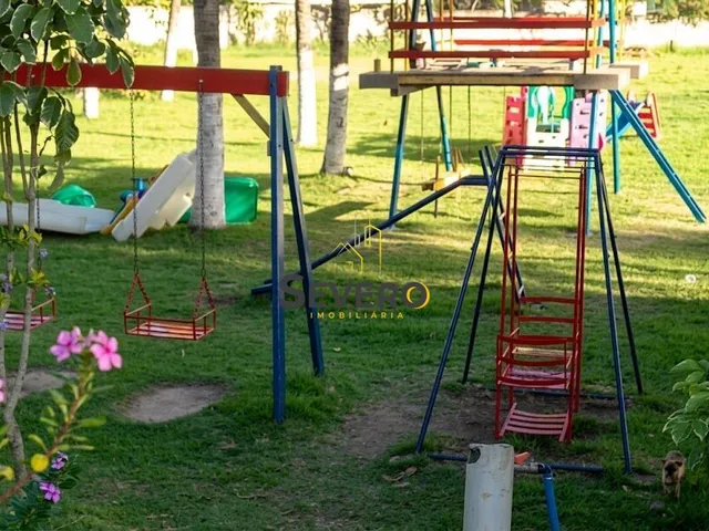 Imagem 5: Sítio Completo com 21.800m², Piscinas, Campo e Estrutura para Eventos