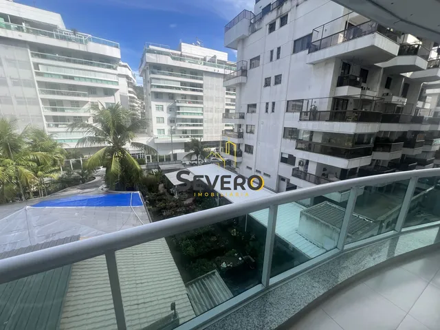 Imagem: O apartamento possui 2 Dormitórios, 1 Suíte, 1 Banheiro,