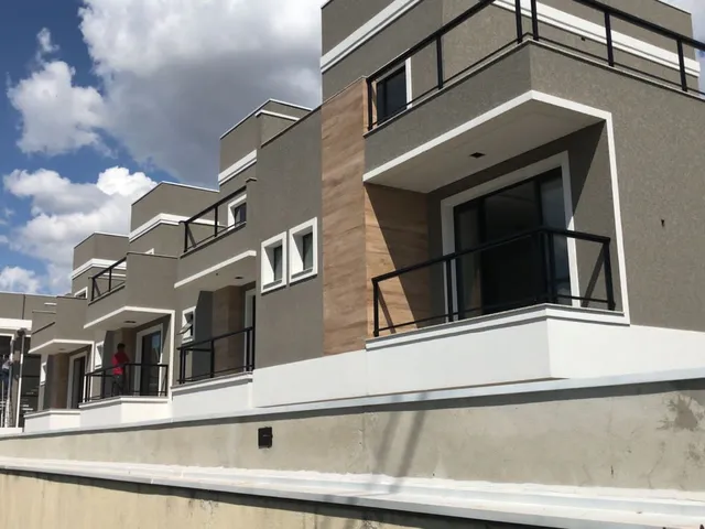Imagem: Sobrado à venda no bairro Boqueirão