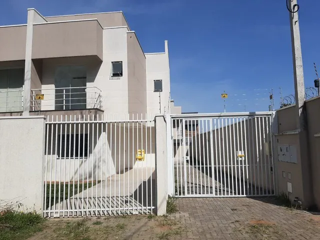 Imagem: Sobrado à venda no bairro Campo Comprido