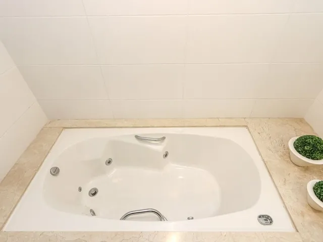 Imagem 6: Apartamento à venda no bairro Cabral - Curitiba/PR