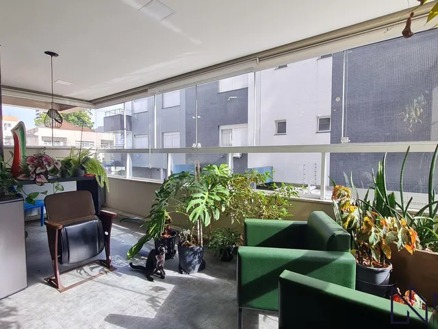 Imagem: Apartamento Espaçoso com 3 Suítes e 2
