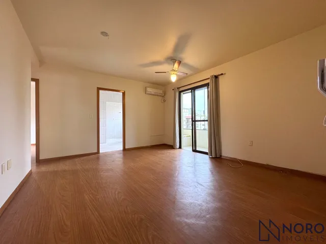Imagem 2: Apartamento 2 Dormitórios com Sacada e Churrasqueira no Centro de Santa Maria