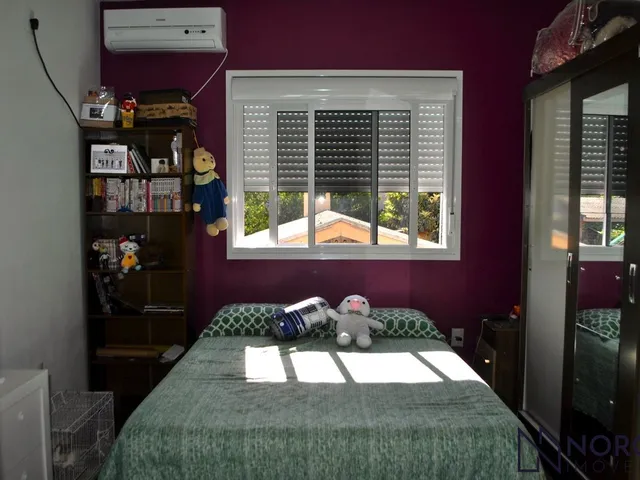 Imagem 3: Casa de 3 Dormitórios sendo 2 Suítes, vaga para 2 carros com pátio