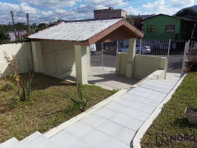 Imagem 12: Casa na rua Ernesto Becker com 142m² privativos