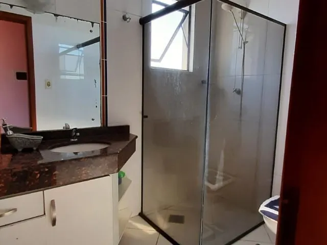 Imagem 9: Casa Estilo Sobrado com 3 Dormitórios ( 1 Suite Master), Lavabo, Banheiro Socia