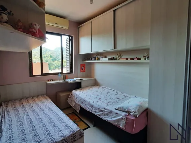 Imagem 12: Casa Estilo Sobrado com 3 Dormitórios ( 1 Suite Master), Lavabo, Banheiro Socia