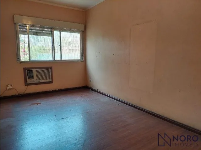 Imagem 5: CASA NA AV BORGES DE MEDEIROS COM ÁREA CONSTRUÍDA DE 187M² e TERRENO DE 426M²