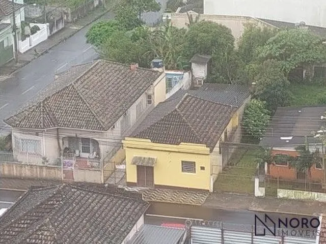 Imagem 6: Casa na Silva Jardim imediações da Borges de Medeiros com 2 dormitórios 2 vagas