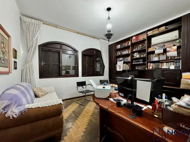 Imagem 6: CASA ESPAÇOSA NO CENTRO – 320 m² PRIVATIVOS!