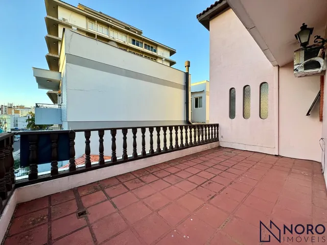 Imagem 10: CASA ESPAÇOSA NO CENTRO – 320 m² PRIVATIVOS!