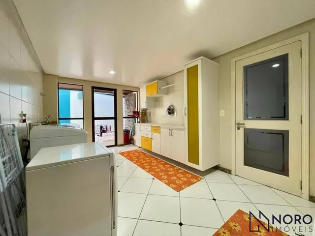 Imagem 13: Casa Espaçosa À Venda Ou Locação Mobiliada no Bairro Nossa Senhora de Lourdes!