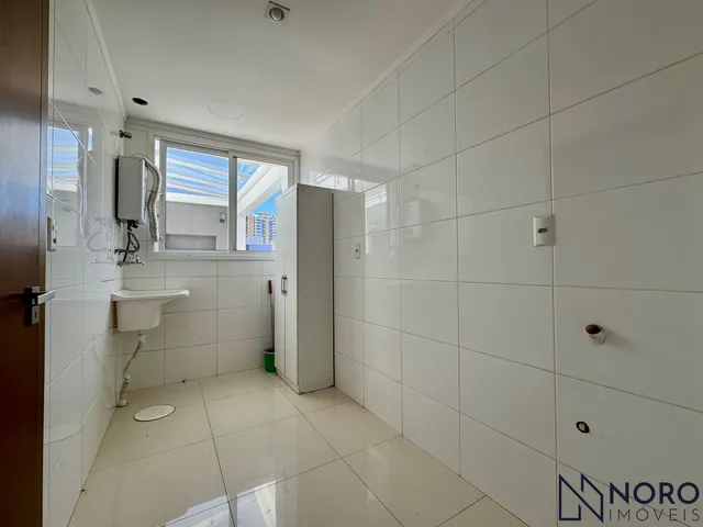 Imagem 2: Apartamento amplo com 187m², 3 dormitórios e infraestrutura completa no Bairro B