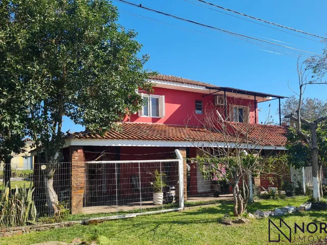 Imagem: Casa Duplex de Esquina com 2 Dormitórios