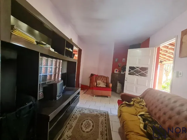 Imagem 10: Casa Duplex de Esquina com 2 Dormitórios, 2 Banheiros, Sala de Estar Estar e Jan