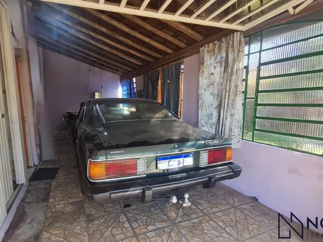 Imagem 4: Casa Duplex de Esquina com 2 Dormitórios, 2 Banheiros, Sala de Estar Estar e Jan