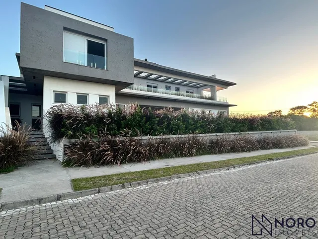 Imagem: Casa Alto Padrão em Condomínio Vista de