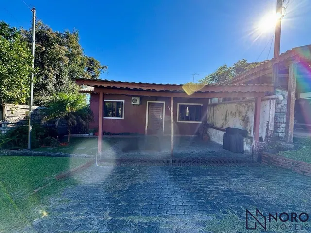 Imagem: Casa 4 dormitórios com pátio amplo em