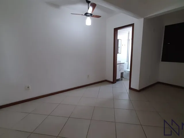 Imagem 8: Apartamento Semi Mobiliado com 2 Dormitórios, Suíte, Churrasqueira e Garagem