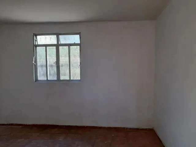 Imagem 8: Casa com 3 Quartos e Garagem no Monte Castelo