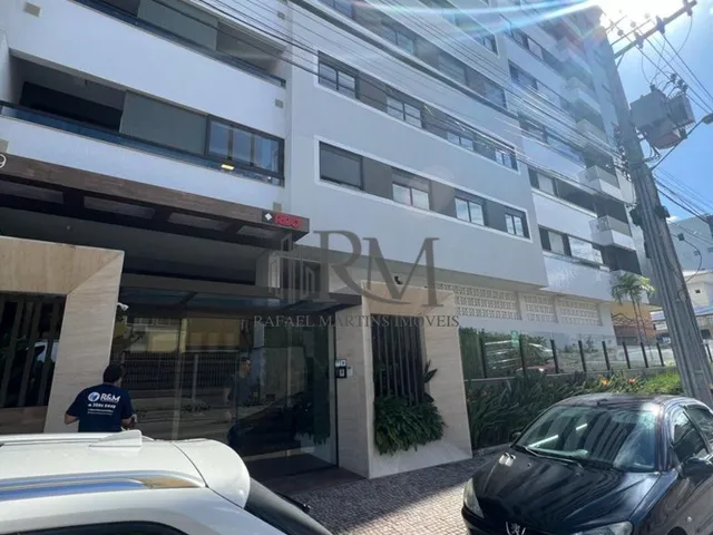 Imagem: O apartamento possui 2 Dormitórios, 1 Suíte, 1 Vaga na