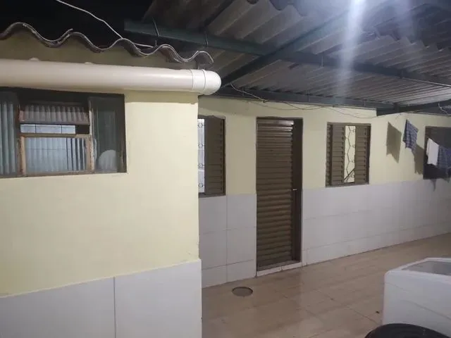 Imagem: Aluga-Se Kitnet