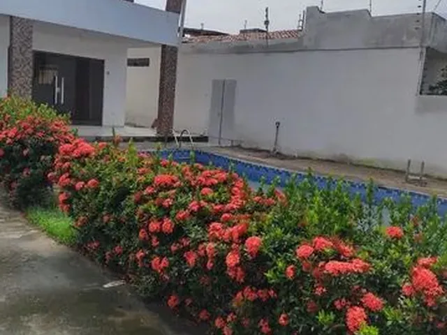 Imagem: Alugo Casa no Bessa, 5Suites, Piscina, 4