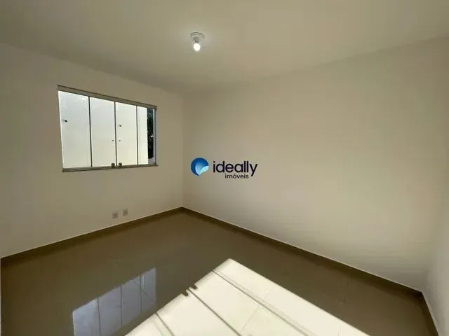 Imagem 16: Excelente Casa Geminada no Bairro Xangri-Lá com Mais de 70 M² de Área, Totalmente