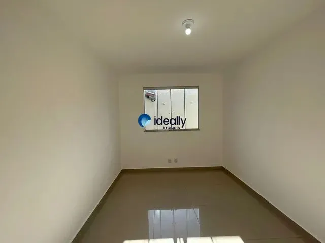 Imagem 3: Excelente Casa Geminada no Bairro Xangri-Lá com Mais de 70 M² de Área, Totalmente