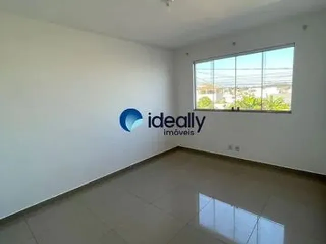 Imagem 5: Excelente Casa Geminada no Bairro Xangri-Lá com Mais de 70 M² de Área, Totalmente