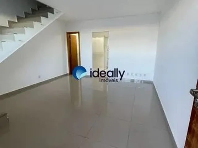 Imagem 14: Excelente Casa Geminada no Bairro Xangri-Lá com Mais de 70 M² de Área, Totalmente