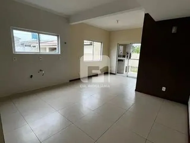 Imagem 13: Casa de 3 Dormitórios no Bairro Carianos